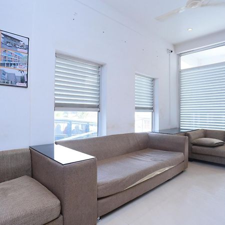 Super Townhouse Prince Palace Thiruvananthapuram Eksteriør bilde