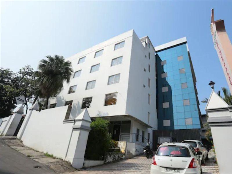 Super Townhouse Prince Palace Thiruvananthapuram Eksteriør bilde
