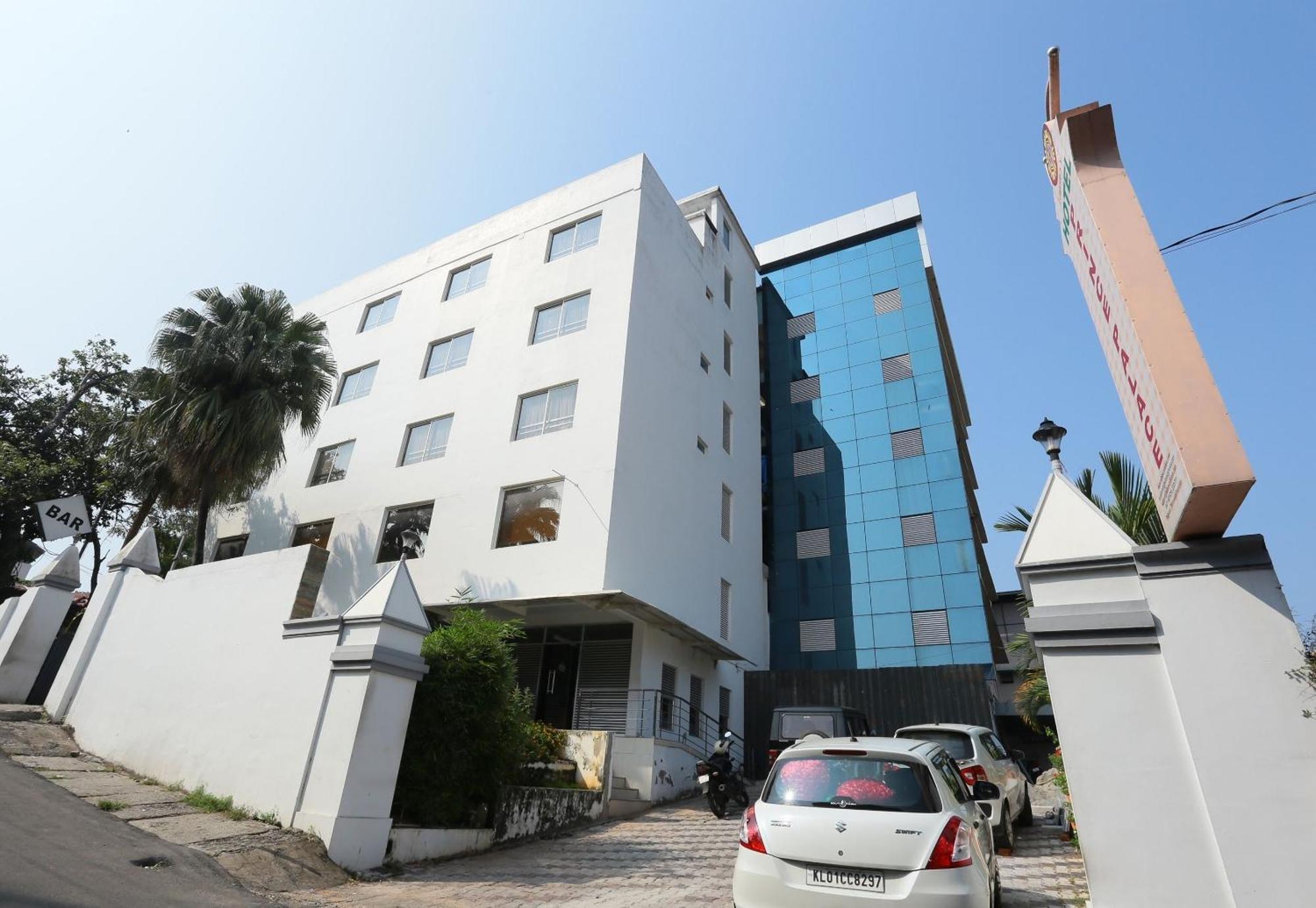 Super Townhouse Prince Palace Thiruvananthapuram Eksteriør bilde