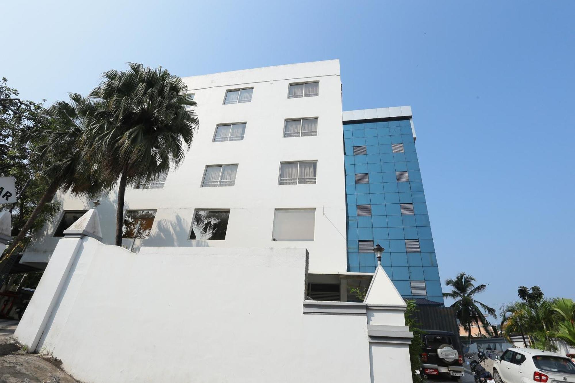 Super Townhouse Prince Palace Thiruvananthapuram Eksteriør bilde